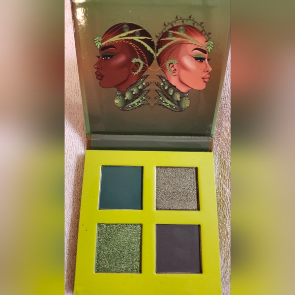 Like New Juvia's Place "The Rebel Army" 4 Pan Eyeshadow Palette - Picture 2 of 4